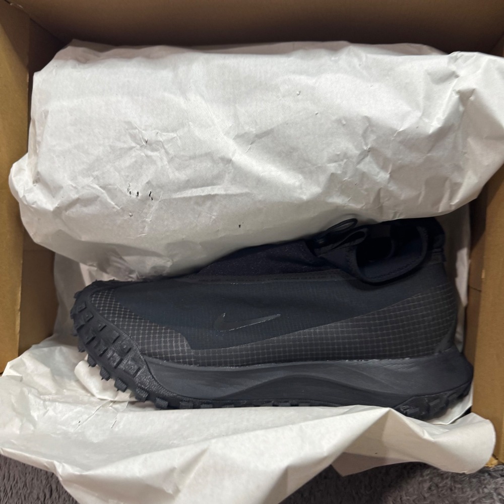 Nike ACG Mountain Fly GORE-TEX Black Dark Grey CT2904-002 Mens 11.5 Sneaker